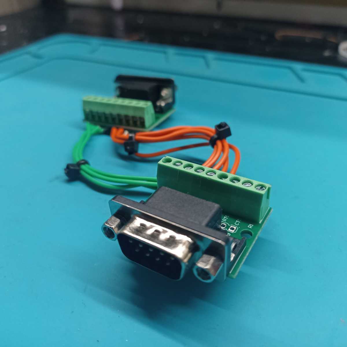 PORTE-DB-9-RS232